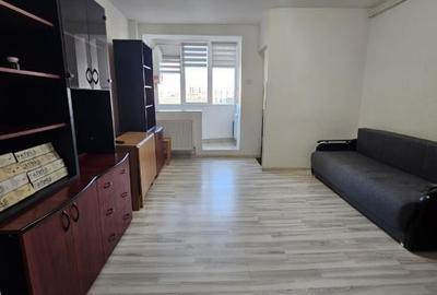 Exclusiv inchiriere garsoniera ,13 Decembrie, etaj intermediar - 11