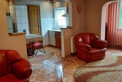 Apartament cu 4 camere decomandat în Turda - 2