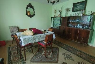 4 camere - zona Han - etaj 1 - lift - 84 mp - balcon - 7