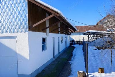 Casă cu 8 camere în Ologeni - 5