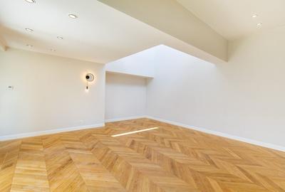 Casă individuală cu 5 camere cu Piscina în Iancu Nicolae - 2