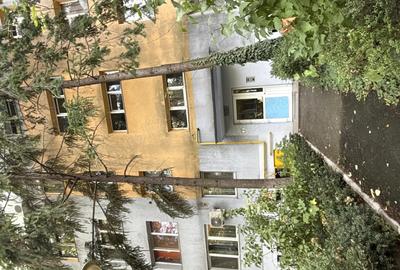 Apartament cu 3 camere decomandat în Drumul Taberei - 3