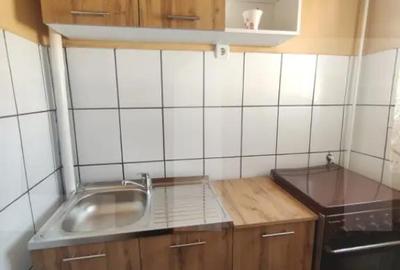 Garsonieră decomandată în Confecții - 4