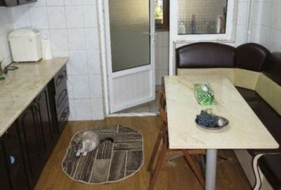 Apartament cu 4 camere decomandat în E3 - 4