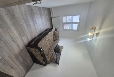 Apartament cu 3 camere semidecomandat în Central - 4