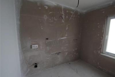 Duplex cu 4 camere cu Canalizare în Moșnița Nouă - 10