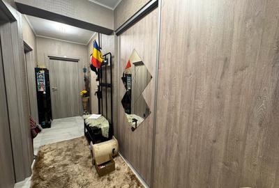 Apartament cu 2 camere decomandat, mobilat în Apărătorii Patriei - 12