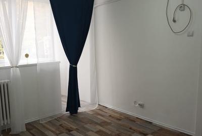 Apartament cu 3 camere decomandat în Militari - 4