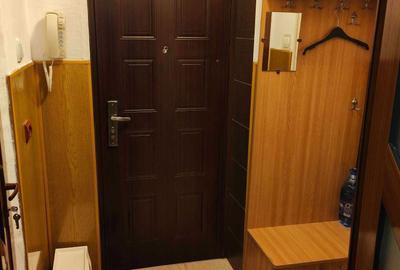 Garsonieră decomandată în Central - 3