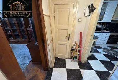 Casă cu 10 camere cu Canalizare în Moșilor - 9