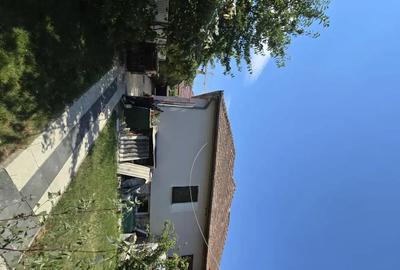 Casă cu 5 camere cu Teren 460 Mp în Calea Dumbrăvii