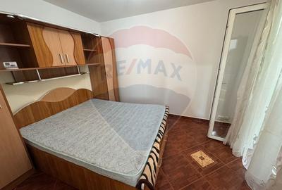 Apartament cu 3 camere de vanzare - 9