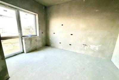 Casă cu 4 camere cu Teren 350 Mp în Central - 3