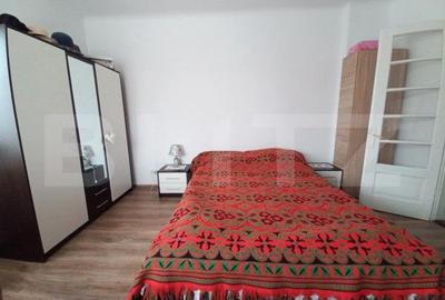 Casă cu 4 camere cu Teren 80 Mp în Central - 2
