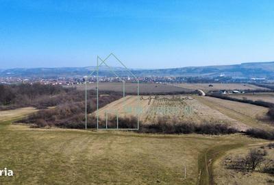 Teren de 1000 mp, în Central - 1