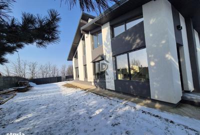 Casă cu 4 camere cu Teren 1500 Mp în Ciurea