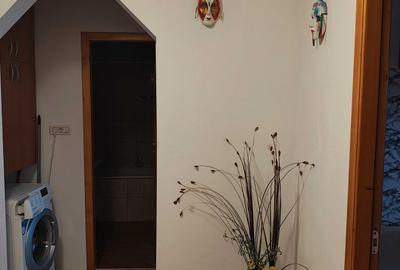 Apartament cu 2 camere decomandat în Aradului