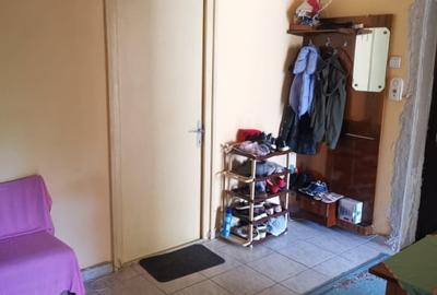 Apartament cu 3 camere decomandat, mobilat în 1 Mai - 7