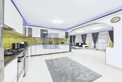 Casă cu 6 camere în Central