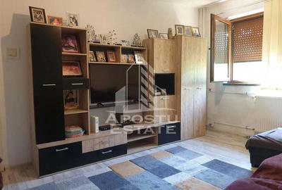 Apartament cu 4 camere in zona Dacia, semidecomandat - 2