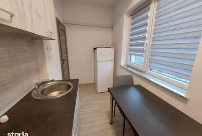 Garsonieră decomandată, mobilată în Central - 8