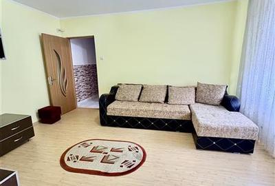 Apartament cu 3 camere semidecomandat în Est - 2