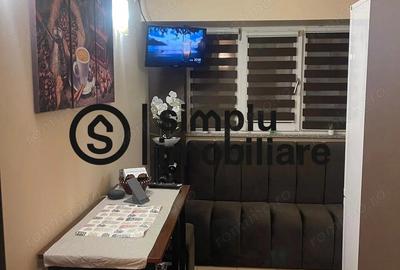 Garsoniera decomandata -Rovine - 4