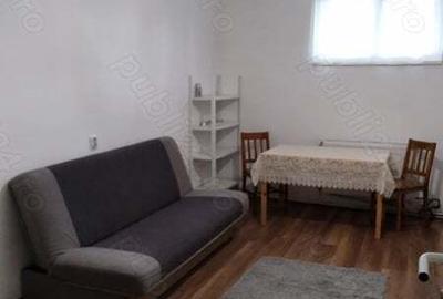 Garsoniera zona 7 Noiembrie - 2