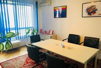 Apartament cu 3 camere decomandat în Grivița