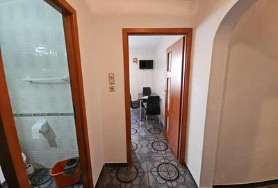 Apartament 2 camere decomandat,51mp , metrou 1 Decembrie 1918 - 5