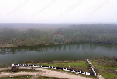 Teren intravilan de vanzare cu deschidere la lac, Branesti - 1