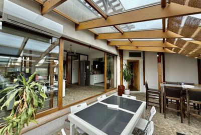 Casă individuală cu 13 camere cu Canalizare în Moșilor - 8