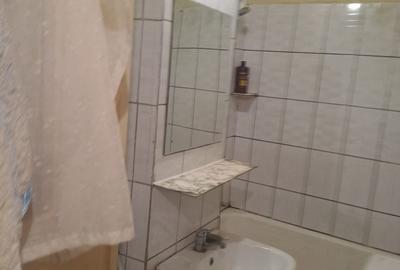 Apartament cu 2 camere decomandat în Colentina