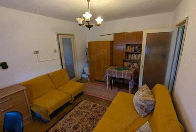 Apartament cu 2 camere nedecomandat în Central