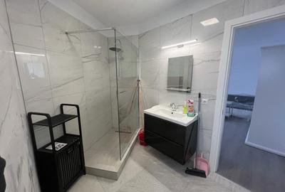 Apartament cu 3 camere decomandat în Florești - 4