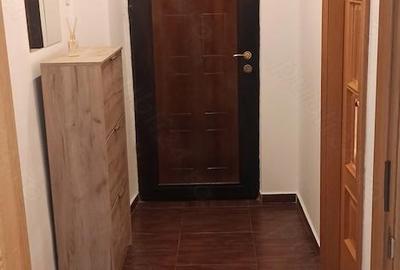 Apartament cu 2 camere semidecomandat în Micro 11 - 8