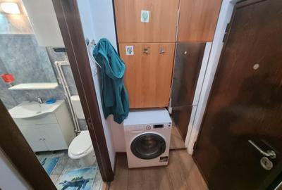 Garsoniera zona Trocadero - 2