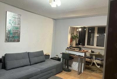 Apartament de 3 camere zona TRACTORUL - 1