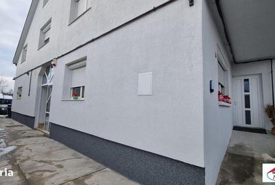 Casă cu 3 camere cu Canalizare în Central - 9