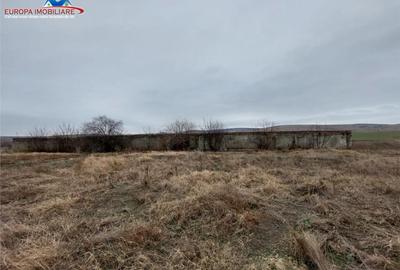 Teren de 6300 mp, în Central - 2