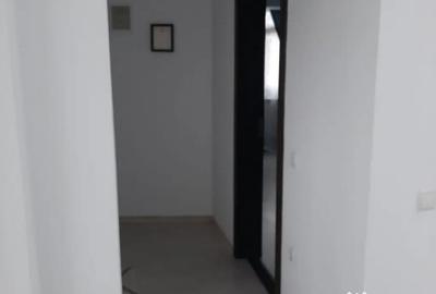Apartament cu 3 camere semidecomandat în Gării - 3