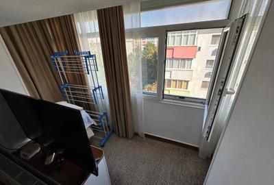 Aviației 2 camere renovat complet cu centrală  zona superba. - 7