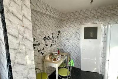 Apartament cu 3 camere semidecomandat în Giulești - 2