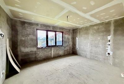 Casă individuală cu 7 camere cu Garaj în Est - 17