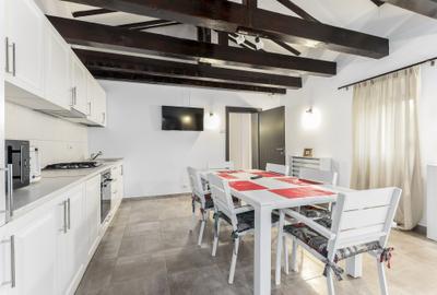 Vila cu deschidere la Lacul Snagov la vanzare sau inchiriere Vila cu deschidere la Lacul Snagov la vanzare sau inchiriere - 7