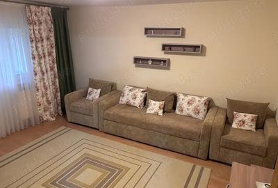 Apartament 3 camere, decomandat, zona Nufarul - 1