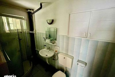 Casă cu 6 camere cu Teren 250 Mp în Tulnici - 6