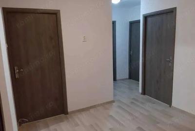 Apartament cu 3 camere decomandat, mobilat în Central - 2
