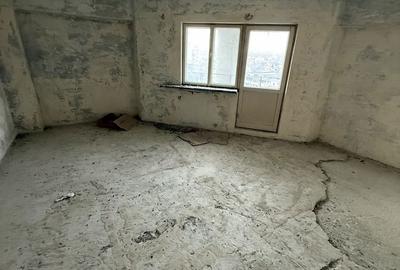 Apartament cu 3 camere decomandat în Independenței - 2