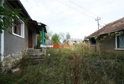 O oportunitate rara in mijlocul naturii teren generos... - 9